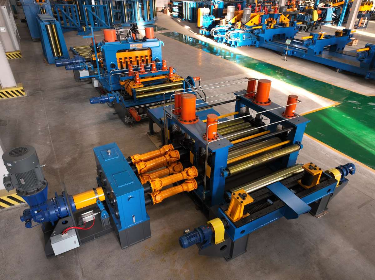 ERW pipe mill manufacturing line